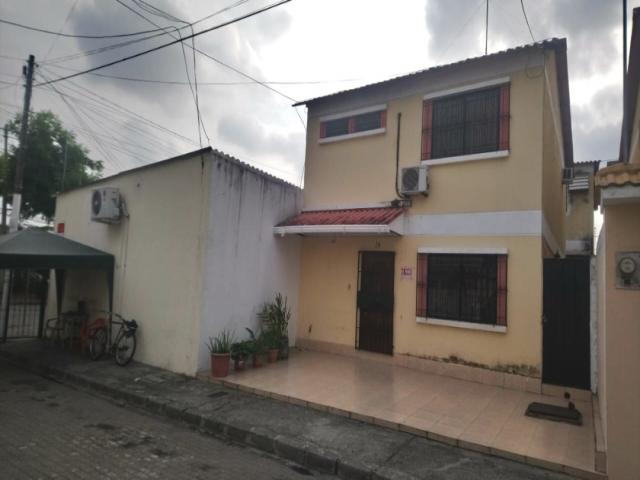 #744 - Casas para Venta en Guayaquil - G