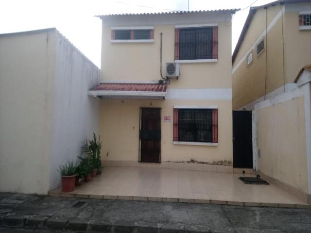#744 - Casas para Venta en Guayaquil - G