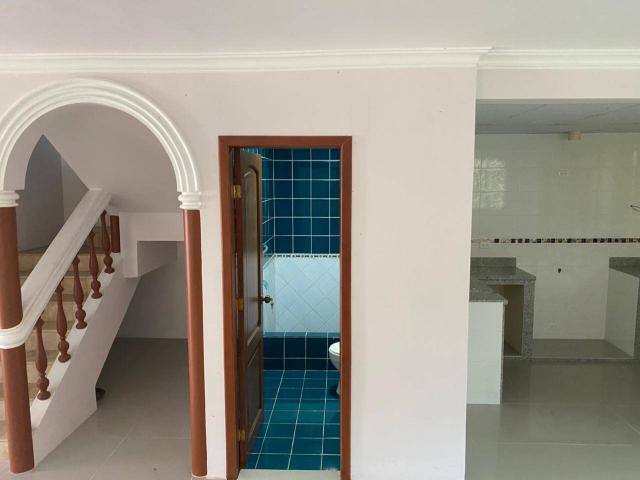 #944 - Casas para Venta en Guayaquil - G
