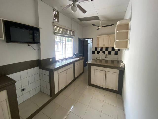 #971 - Casas para Venta en Guayaquil - G