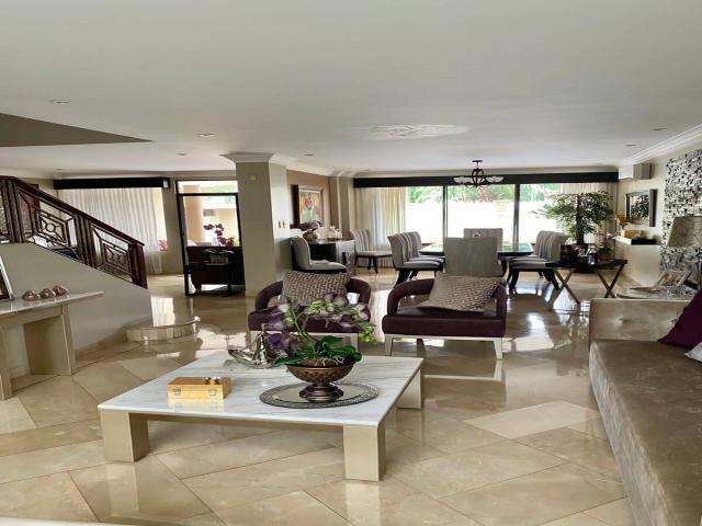 #981 - Casas para Venta en Guayaquil - G