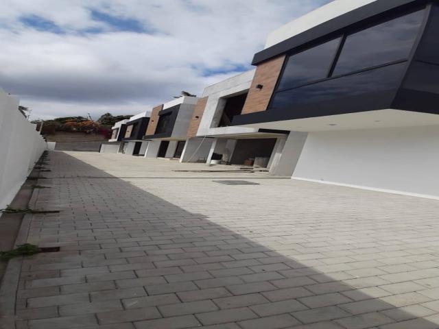 Casas para Venta en Guayaquil - 2