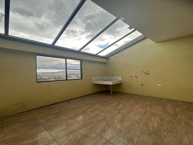Casas para Venta en Cuenca - 4