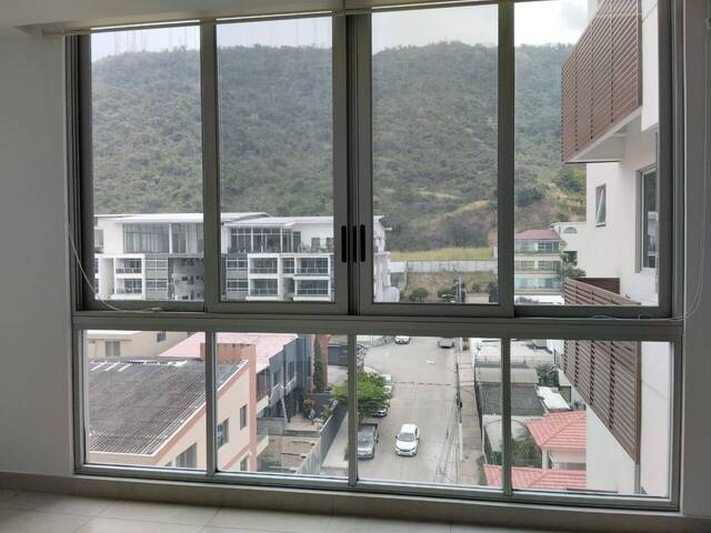 #1118 - Suites para Venta en Guayaquil - G - 3