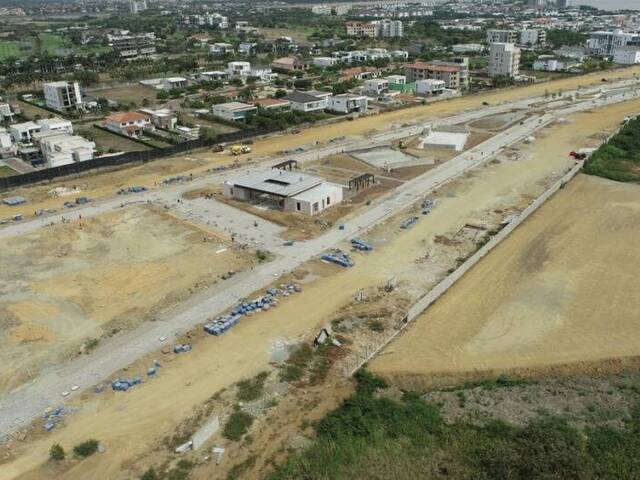 Terrenos para Venta en Samborondon - 5