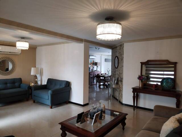 Casas para Venta en Samborondon - 2