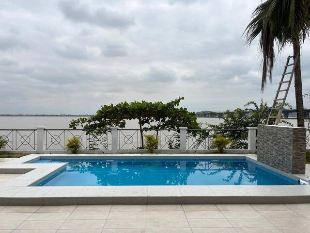 Venta en Vía Samborondòn km.1 - Samborondon