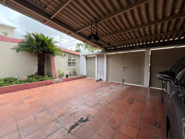 #1204 - Casas para Venta en Guayaquil - G - 3