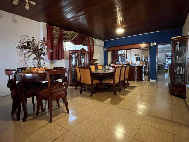 #1204 - Casas para Venta en Guayaquil - G - 2