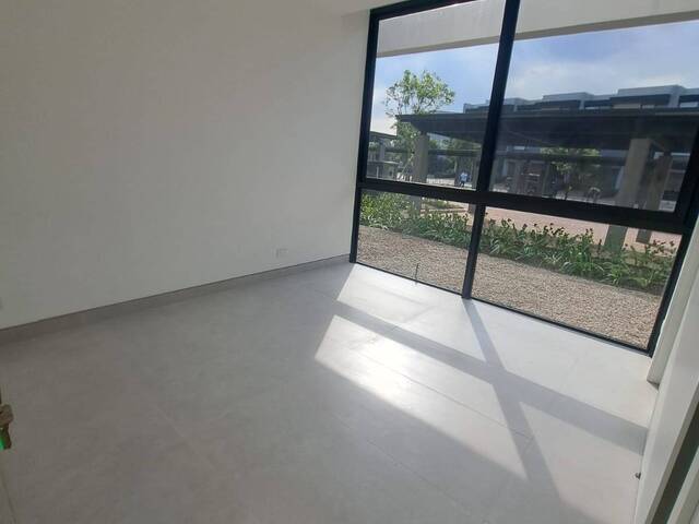 #1221 - Departamentos para Venta en Samborondon - G - 3