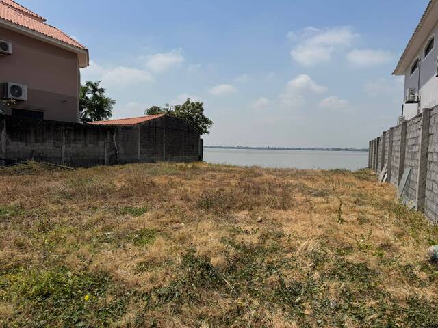 Venta en Vía Samborondòn km.1 - Samborondon