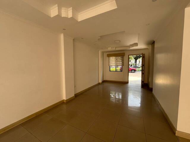 #1232 - Casas para Venta en Guayaquil - G - 2