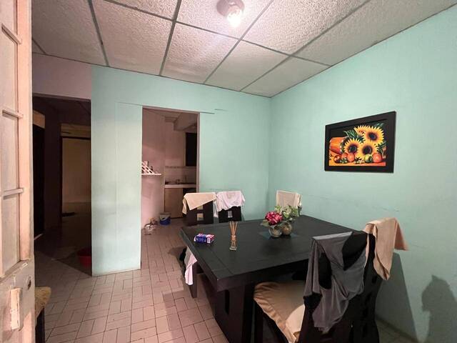 #1240 - Casas para Venta en Guayaquil - G - 2