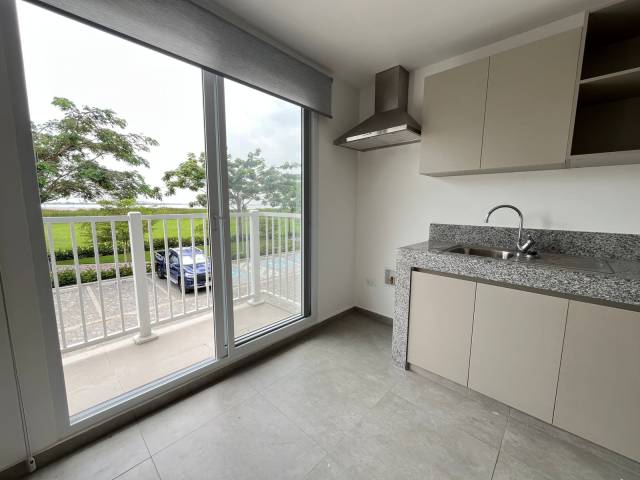 #1247 - Departamentos para Venta en Samborondon - G