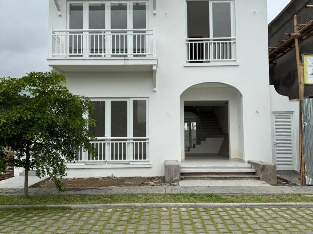 #1258 - Casas para Venta en Samborondon - G - 1