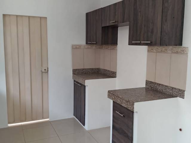 #1259 - Casas para Venta en Samborondon - G - 3