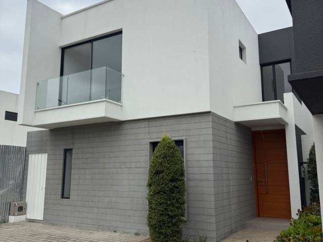 Venta en Vía a Samborondon km 9 - Samborondon