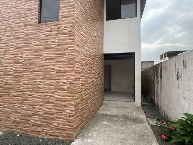 Casas para Venta en Guayaquil - 4