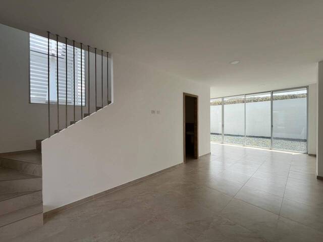 #1268 - Casas para Venta en Daule - G