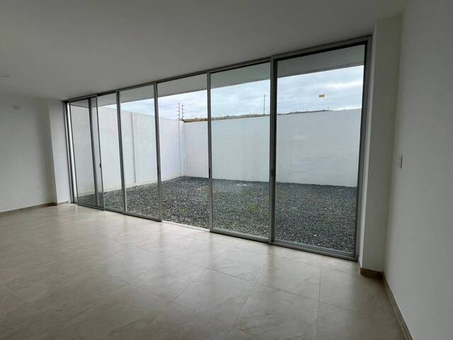 Casas para Venta en Daule - 4