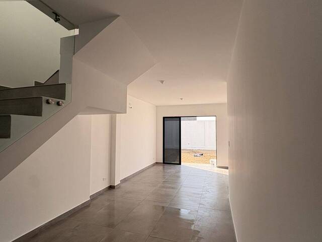 #1265 - Casas para Venta en Samborondon - G