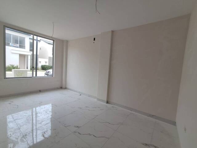 Casas para Venta en Daule - 5